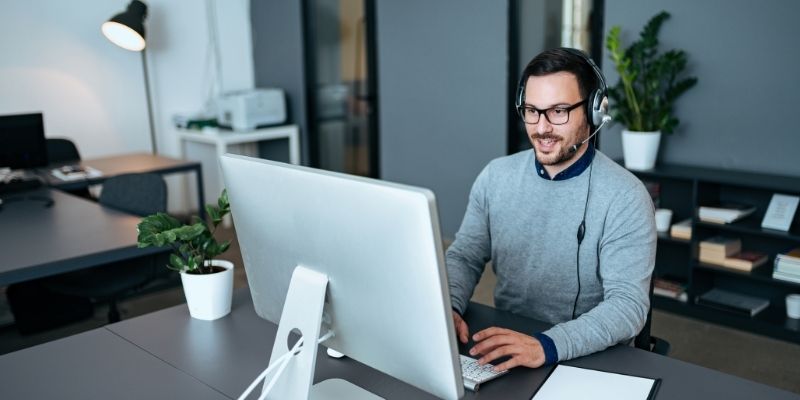 Timely and helpful responses foster user confidence